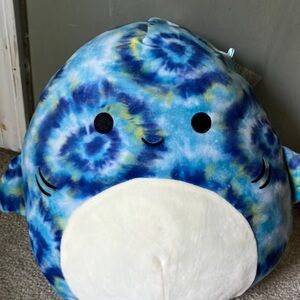 Luther the blue tye dye shark squishmallow